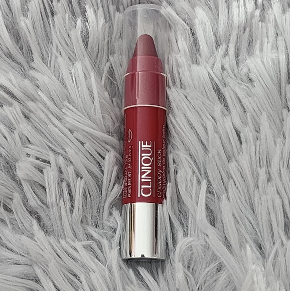 😍CLINIQUE Chubby Stick Moisturizing Lip Colour Balm (07 Super Strawberry) - Picture 2 of 7